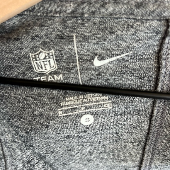 Nike NFL Women's Seahawks hoodie - Picture 4 of 5